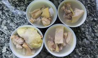 榴莲炖鸡汤的正确方法 榴莲炖鸡的做法